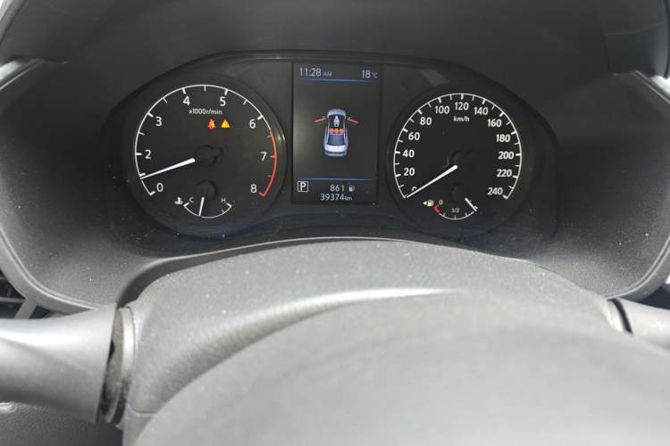 Used Nissan Teana 2020 2.0L XL Comfort Edition Odometer Close Up