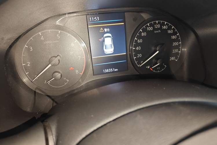 Used Nissan Teana 2020 Revised Version 2.0L XL Comfort Edition Odometer Close Up