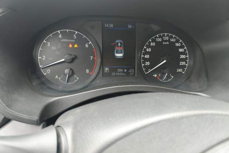 Used Nissan Teana 2020 2.0L XL Comfort Edition Odometer Close Up