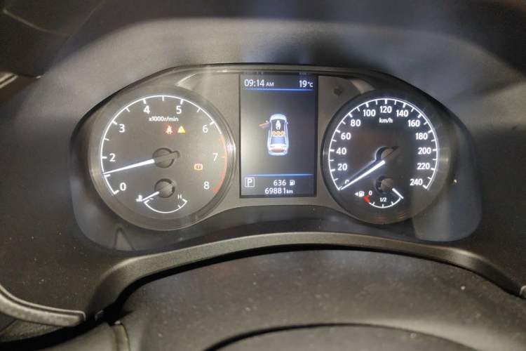 Used Nissan Teana 2020 2.0L XL Comfort Edition Odometer Close Up