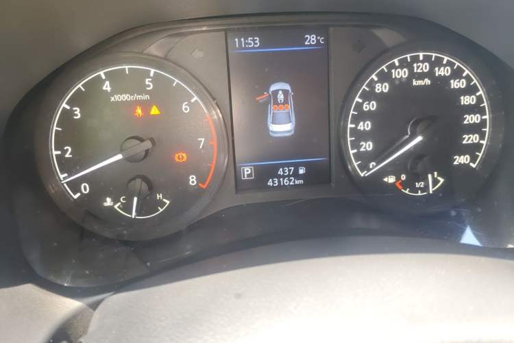 Used Nissan Teana 2020 Revised Version 2.0L XL Comfort Edition Odometer Close Up