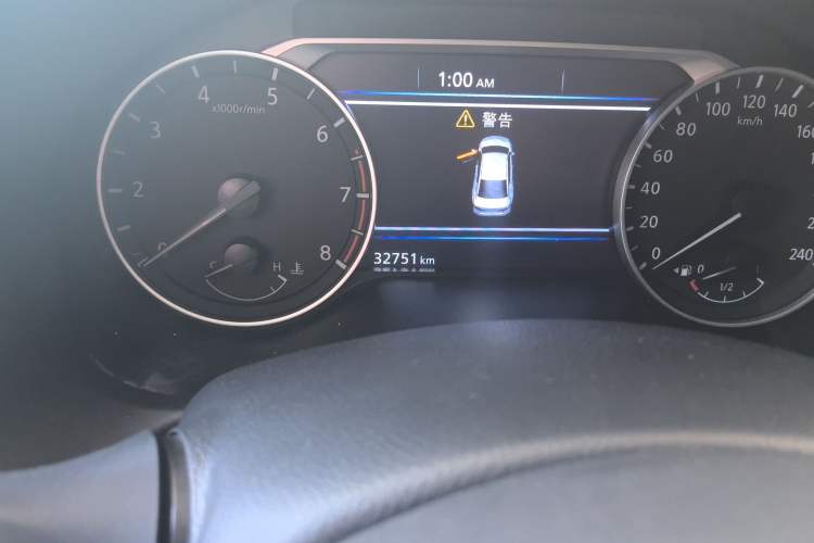 Used Nissan Teana 2020 2.0L XL Upper SmartDrive Version Odometer Close Up