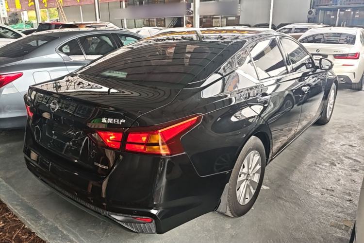 Used Nissan Teana 2020 2.0L XL Comfort Edition Rear Right 45 Deg