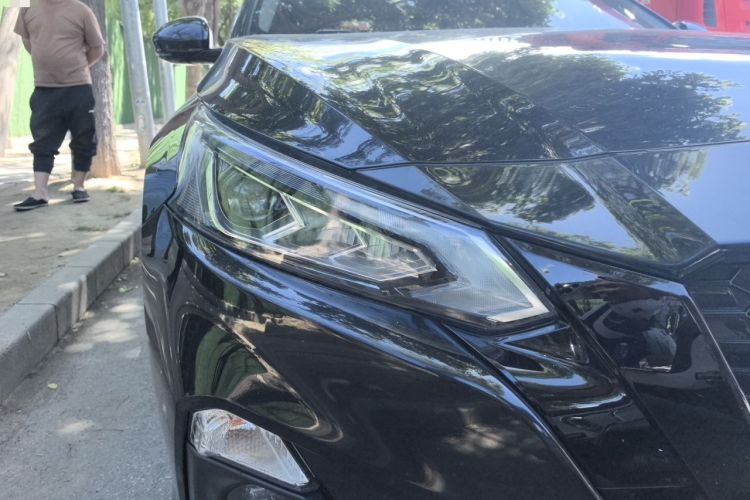 Used Nissan Teana 2020 Revised Version 2.0L XL Comfort Edition Right Front Headlight