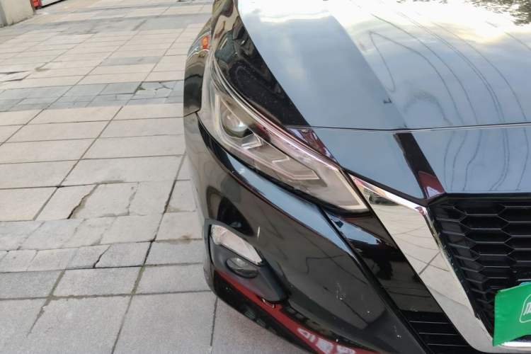 Used Nissan Teana 2020 2.0L XL Comfort Edition Right Front Headlight