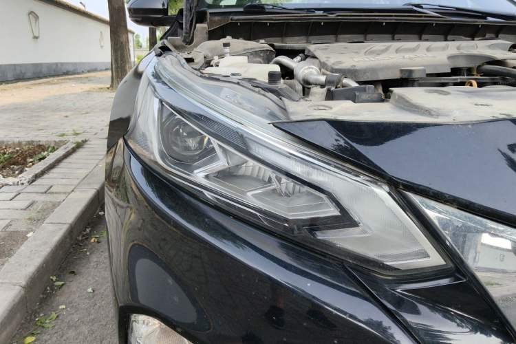 Used Nissan Teana 2020 2.0L XL Comfort Edition Right Front Headlight