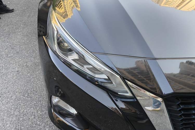 Used Nissan Teana 2020 2.0L XL Comfort Edition Right Front Headlight