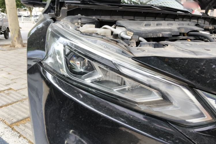 Used Nissan Teana 2020 2.0L XL Comfort Edition Right Front Headlight
