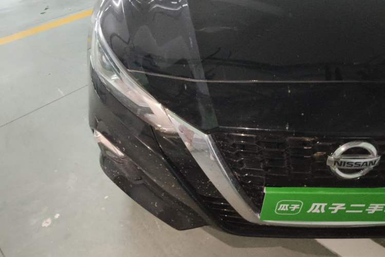 Used Nissan Teana 2020 Revised Version 2.0L XL Comfort Edition Right Front Headlight