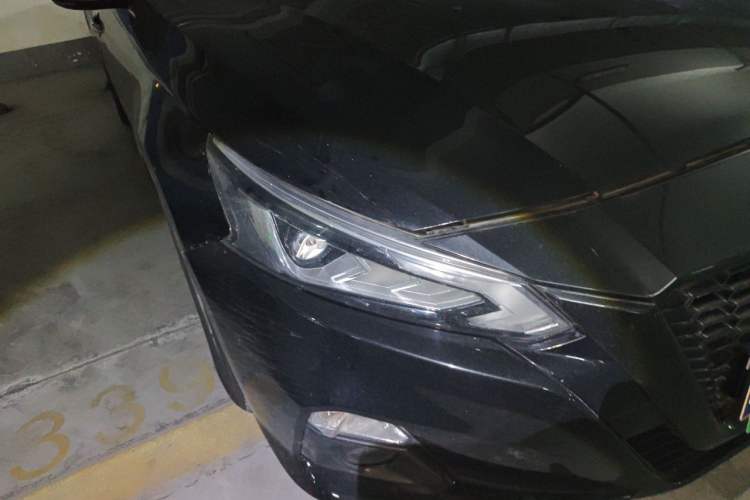 Used Nissan Teana 2020 2.0L XL Comfort Edition Right Front Headlight