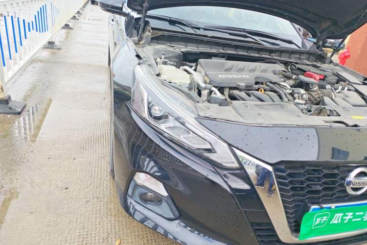 Used Nissan Teana 2020 2.0L XL Comfort Edition Right Front Headlight