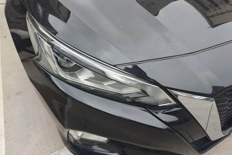 Used Nissan Teana 2020 2.0L XL Comfort Edition Right Front Headlight