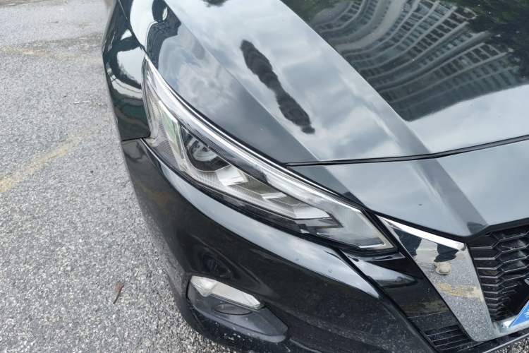 Used Nissan Teana 2020 2.0L XL Comfort Edition Right Front Headlight