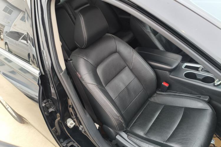 Used Nissan Teana 2020 2.0L XE Fashion Edition Right Front Seat
