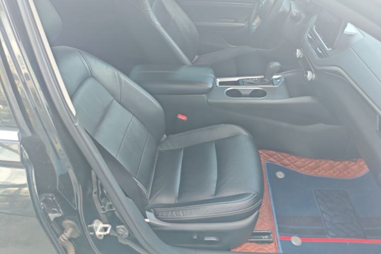 Used Nissan Teana 2020 2.0L XL Comfort Edition Right Front Seat