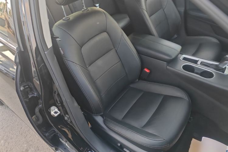 Used Nissan Teana 2020 2.0L XL Comfort Edition Right Front Seat