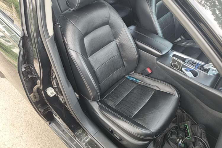 Used Nissan Teana 2020 2.0L XL Comfort Edition Right Front Seat