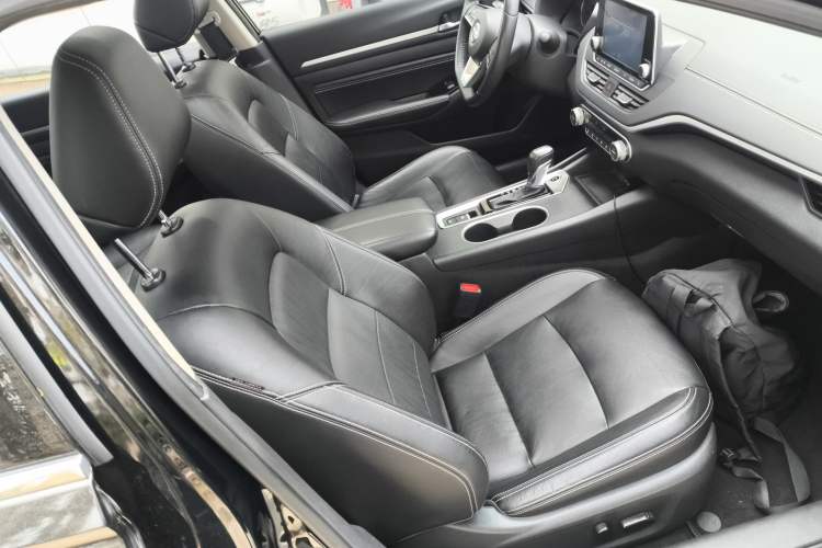 Used Nissan Teana 2020 2.0L XL Upper SmartDrive Version Right Front Seat