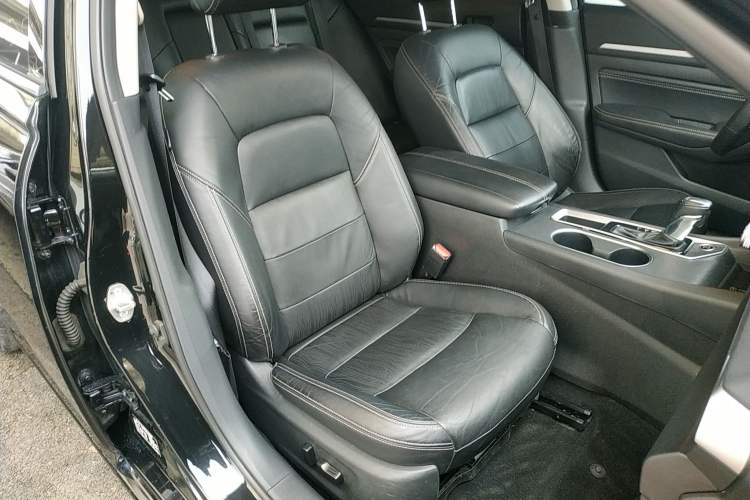 Used Nissan Teana 2020 2.0L XL Comfort Edition Right Front Seat
