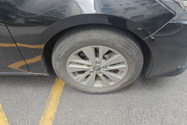 Used Nissan Teana 2020 2.0L XL Comfort Edition Right Front Wheel Hub