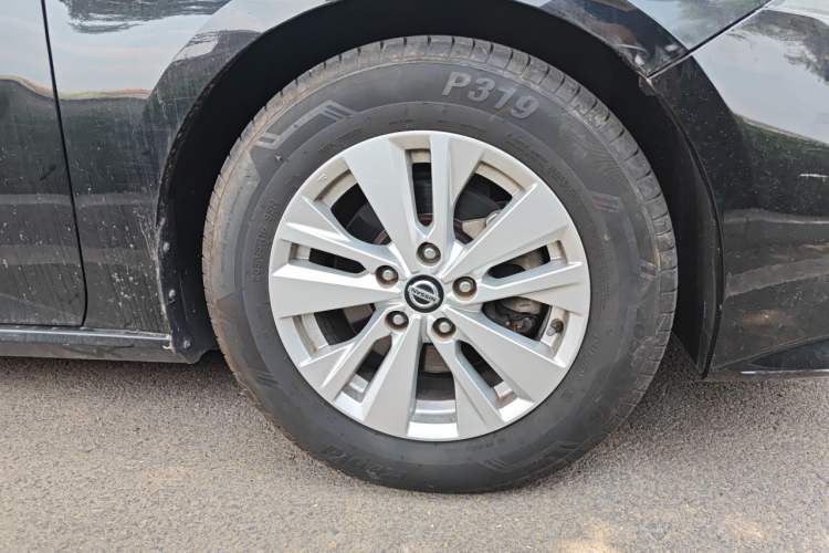 Used Nissan Teana 2020 2.0L XE Fashion Edition Right Front Wheel Hub