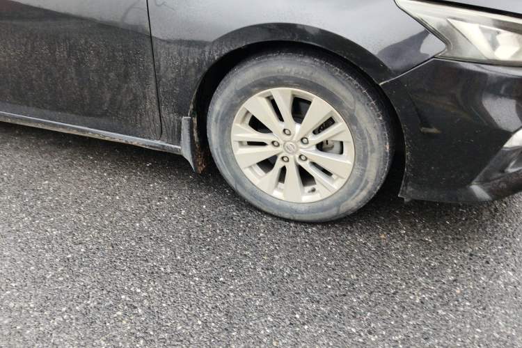 Used Nissan Teana 2020 2.0L XL Comfort Edition Right Front Wheel Hub