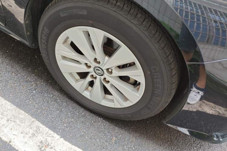 Used Nissan Teana 2020 Revised Version 2.0L XL Comfort Edition Right Front Wheel Hub