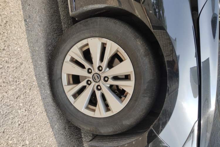 Used Nissan Teana 2020 2.0L XL Comfort Edition Right Front Wheel Hub