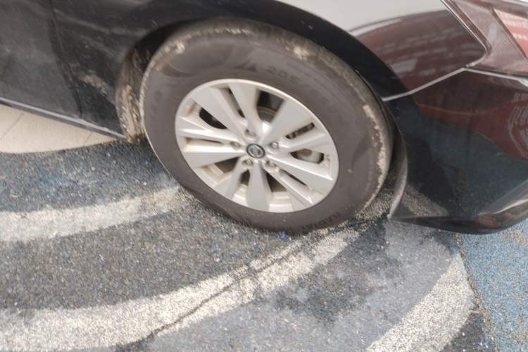 Used Nissan Teana 2020 2.0L XL Comfort Edition Right Front Wheel Hub