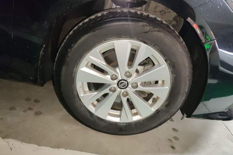 Used Nissan Teana 2020 2.0L XL Comfort Edition Right Front Wheel Hub