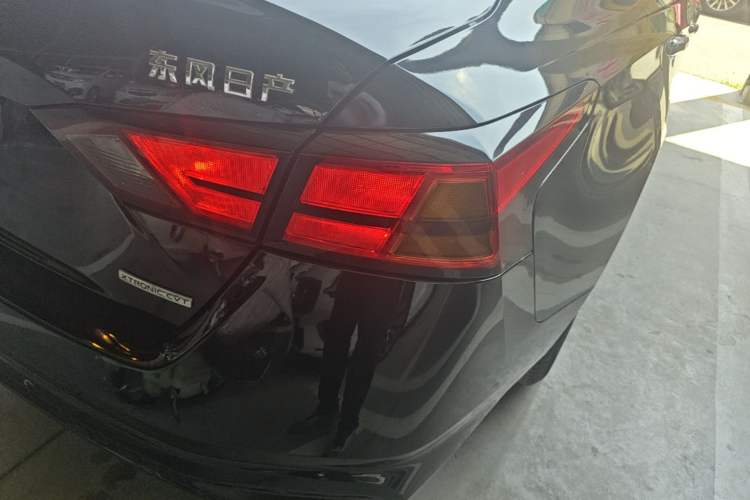 Used Nissan Teana 2020 2.0L XL Comfort Edition Right Rear Taillight
