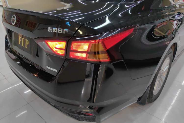 Used Nissan Teana 2020 2.0L XL Comfort Edition Right Rear Taillight