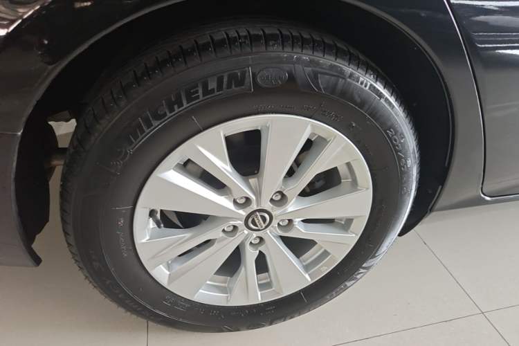 Used Nissan Teana 2020 2.0L XL Comfort Edition Right Rear Wheel Hub