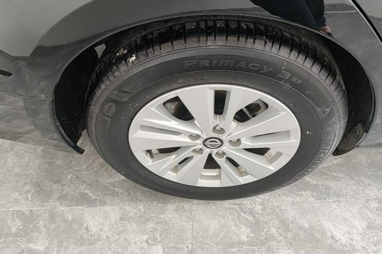 Used Nissan Teana 2020 2.0L XL Comfort Edition Right Rear Wheel Hub