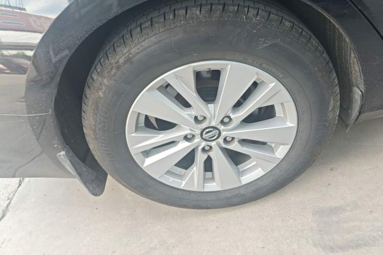 Used Nissan Teana 2020 2.0L XL Comfort Edition Right Rear Wheel Hub