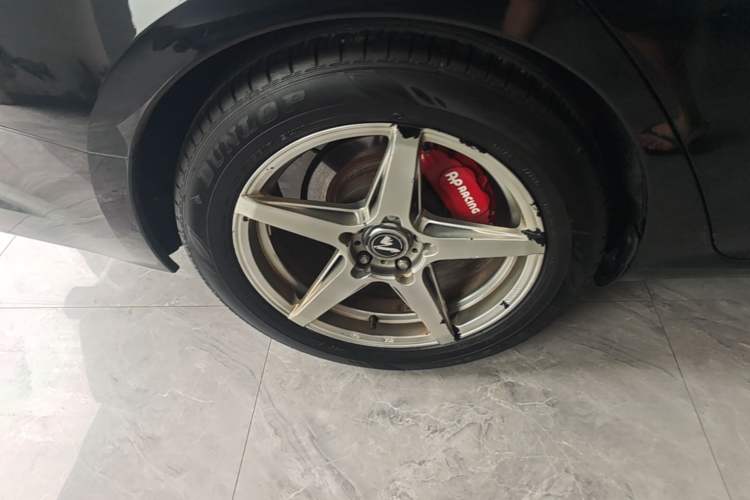 Used Nissan Teana 2020 2.0L XL Comfort Edition Right Rear Wheel Hub