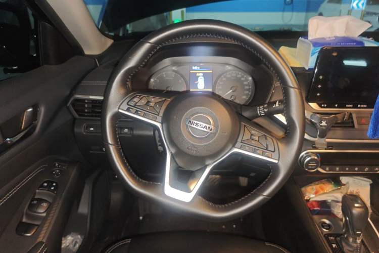 Used Nissan Teana 2020 2.0L XL Comfort Edition Steering Wheel
