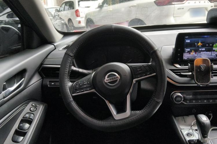Used Nissan Teana 2020 2.0L XL Comfort Edition Steering Wheel