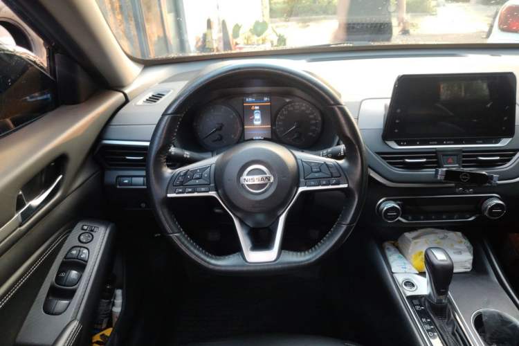 Used Nissan Teana 2020 Revised Version 2.0L XL Comfort Edition Steering Wheel
