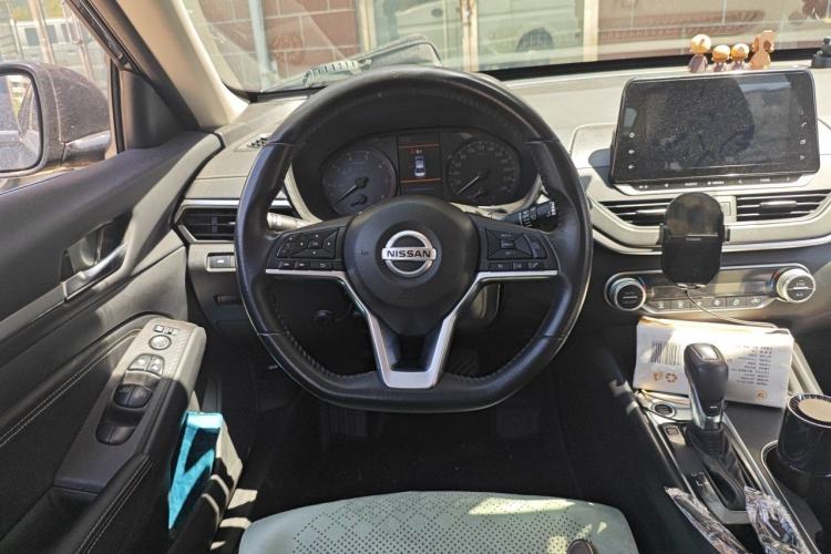 Used Nissan Teana 2020 2.0L XL Comfort Edition Steering Wheel