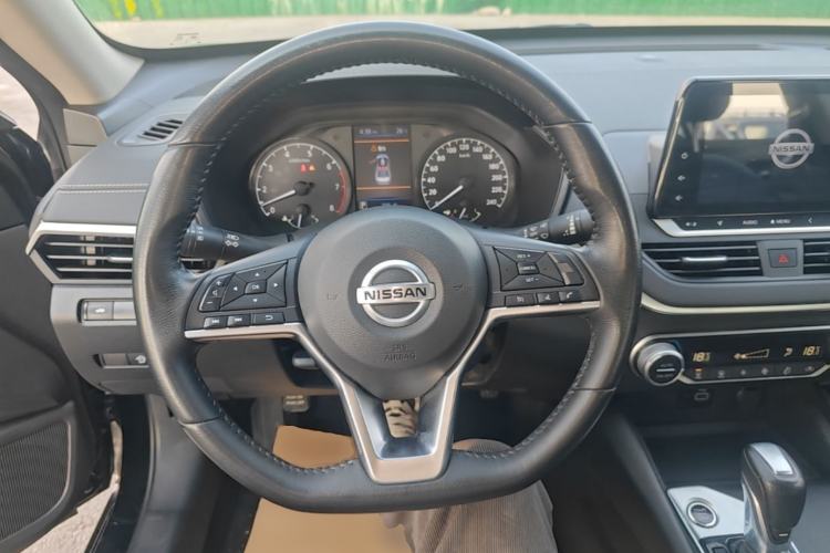 Used Nissan Teana 2020 2.0L XL Comfort Edition Steering Wheel