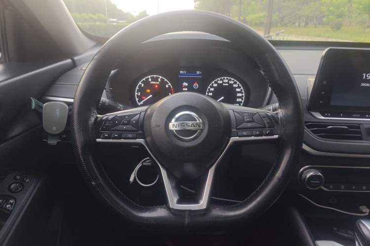 Used Nissan Teana 2020 2.0L XL Comfort Edition Steering Wheel