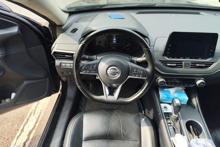 Used Nissan Teana 2020 2.0L XL Comfort Edition Steering Wheel