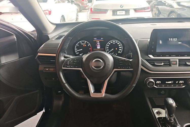 Used Nissan Teana 2020 2.0L XL Comfort Edition Steering Wheel