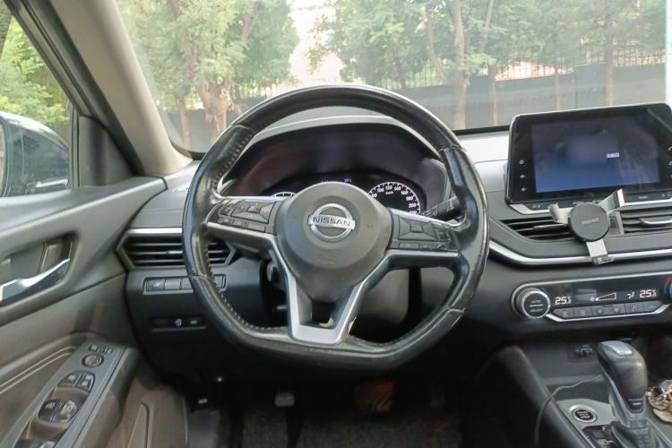Used Nissan Teana 2020 2.0L XL Comfort Edition Steering Wheel