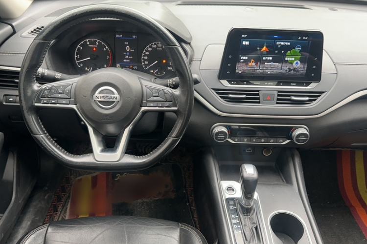 Used Nissan Teana 2020 2.0L XL Comfort Edition Steering Wheel