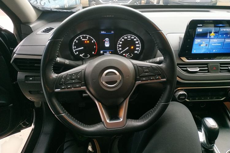 Used Nissan Teana 2020 2.0L XL Comfort Edition Steering Wheel