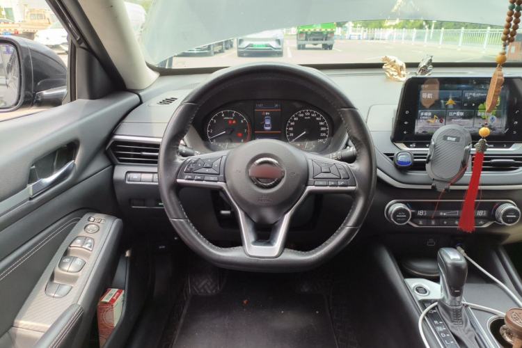 Used Nissan Teana 2020 2.0L XL Comfort Edition Steering Wheel