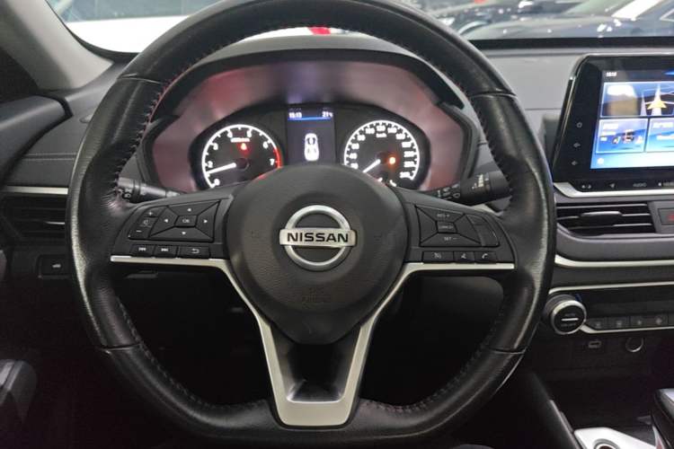 Used Nissan Teana 2020 2.0L XL Comfort Edition Steering Wheel