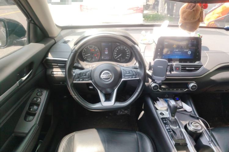 Used Nissan Teana 2020 2.0L XL Comfort Edition Steering Wheel